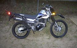 2005-Yamaha-XT225-Silver-0.jpg