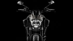 Ducati-diavel-2015-2015-0 V75uYKe.jpg