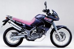 Kawasaki-KLE400-91.jpg