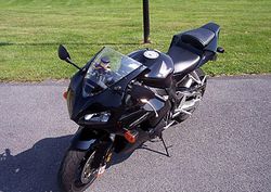 2006-Honda-CBR1000RR-Black-2.jpg
