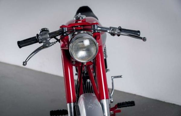 1964 - 1968 Ducati 48 SL / CACCIATORE