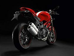 Ducati-monster-1100-2012-2012-3.jpg