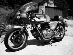 Ducati-900ss-1977-1977-2.jpg