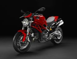 Ducati-Monster-696-12--3.jpg