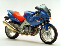 Yamaha-szr660-1996-2001-1.jpg