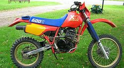 1986-Honda-XR600R-Red-0.jpg