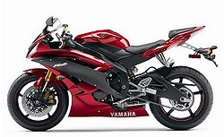 2007-Yamaha-R6-in-Candy-Red-left-side.jpg