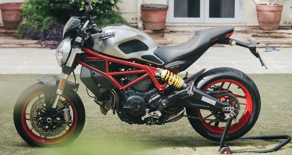 Ducati Monster 797 Special Edition (India)