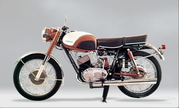 1959 - 1962 Yamaha YDS-1