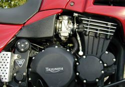 1995-Triumph-Tiger-Red-9854-4.jpg