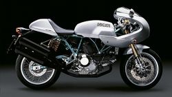 Ducati-sport-classic-family-2005-2010-2.jpg