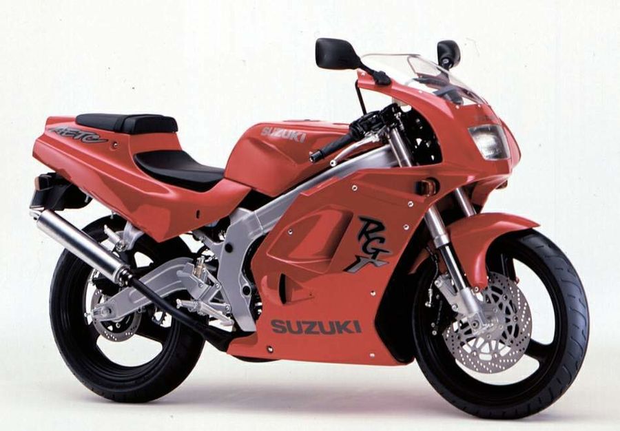 Suzuki RG200 Gamma CycleChaos