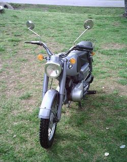 1966-Kawasaki-B8-Silver-4802-1.jpg