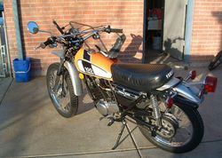 1975-Yamaha-DT100-Orange-4030-2.jpg