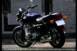 Kawasaki-z1300-1978-1983-3.jpg