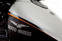 Moto-guzzi-nevada-anniversario-2011-2011-3.jpg