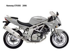 2006-Hyosung-GT650S.jpg