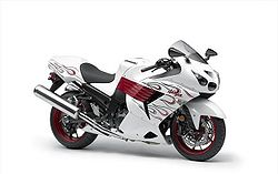2007-Kawasaki-ZX-14-in-Special-Edition-Pearl-Crystal-White.jpg