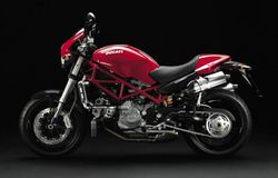 Ducati-Monster-S4R-Testastretta-07--1.jpg