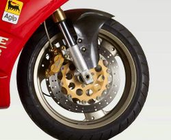 Ducati-851-SPO-06.jpg