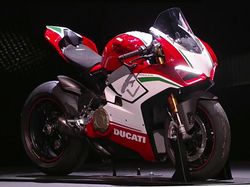 Ducati-Panigale-V4-Speciale.jpg