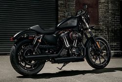 Harley-davidson-iron-883-2-2017-1.jpg