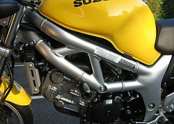 2002-Suzuki-SV650-Yellow-4.jpg