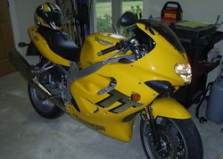 2003-Triumph-TT600-Yellow-5326-1.jpg