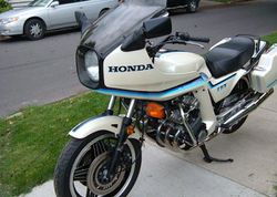 1982-Honda-CBX1000-White1-0.jpg
