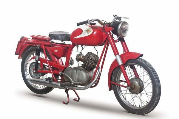 1958 - 1960 Ducati 85 TURISMO