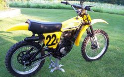 1976-Yamaha-YZ175-Yellow-6401-1.jpg