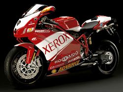 Ducati-999-F07-Team-Xerox.jpg