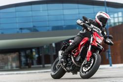 Ducati-hypermotard-2014-2014-0.jpg