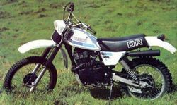 Suzuki-dr400-1980-1985-0.jpg