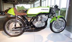 Kawasaki-500-H1RA-3.jpg