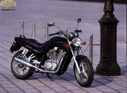 Suzuki-vx800-1990-1997-1.jpg