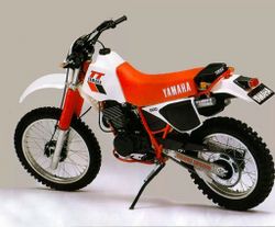 Yamaha-tt600-1994-2003-2.jpg
