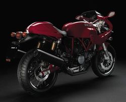 Ducati-Sport-1000-S-07--1.jpg