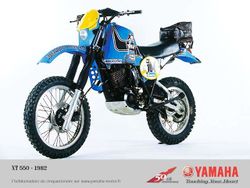 Yamaha-XT-550-Dakar-1982.jpg