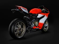 Ducati-1199-superleggera-2014-2014-3.jpg