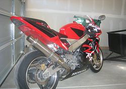 2002-Honda-Cbr954rr-RedBlack-1523-4.jpg