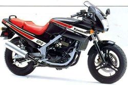 Kawasaki-GPZ400S-86.jpg