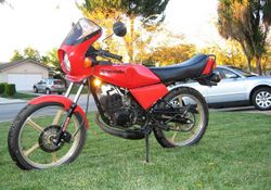 1982-Kawasaki-AR50-A1-Red-0.jpg