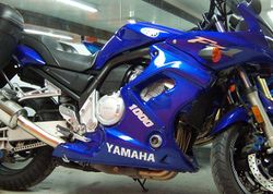 2003-Yamaha-FZ1-Blue-1.jpg