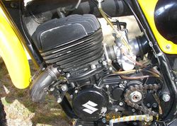 1976-Suzuki-RM370A-Yellow-3237-4.jpg