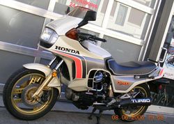 1982-Honda-CX500TC-White-5.jpg