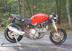2001-Ducati-Monster-750-Red-9588-1.jpg