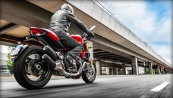 Ducati-monster-1200-2016-2016-3 rLdvQUF.jpg