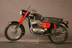 Jawa-350-californian-1969-1973-1.jpg