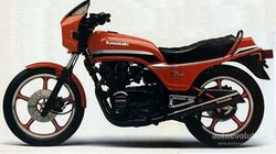 Kawasaki-gpz550-2-1982-1982-0.jpg